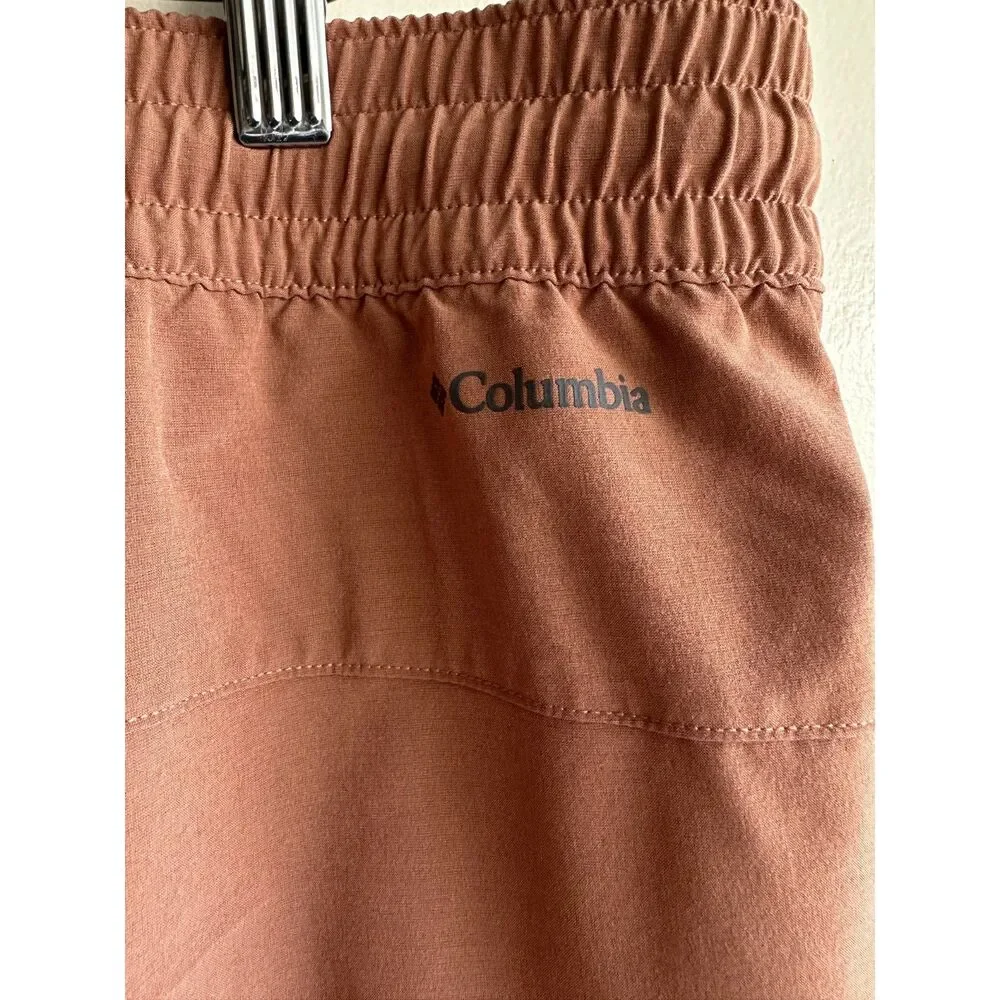 Columbia Men’s XL Terracotta Performance Fishing Shorts 5” Stretch Quick Dry